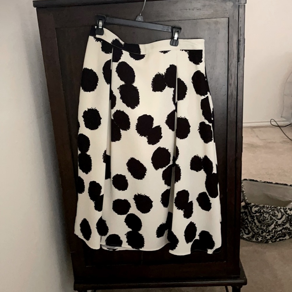 Who what where skirt size 4